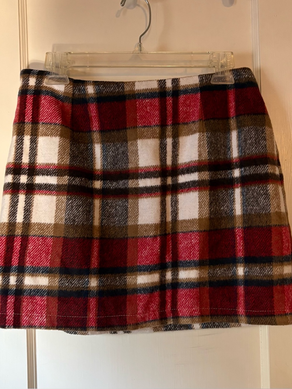 NWT Plaid Mini Skirt in Red and Brown women's size medium